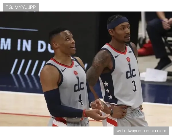 篮球回场规则差异解析：FIBA与NBA有何不同？